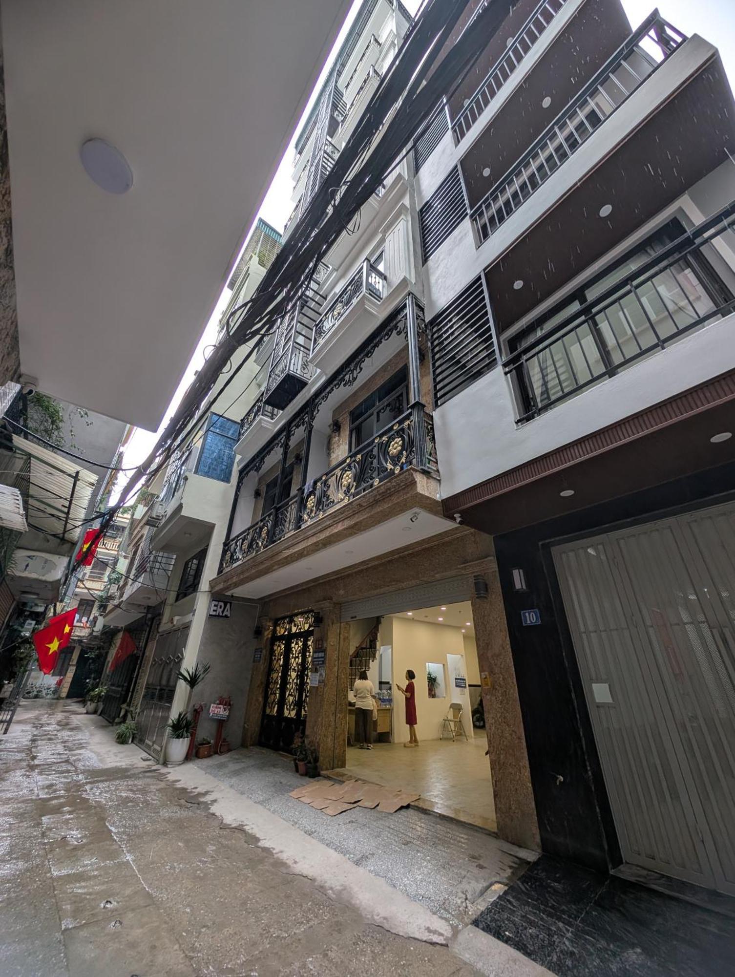 Era Apartment 158 Nguyen Khanh Toan Hanoi Exteriör bild