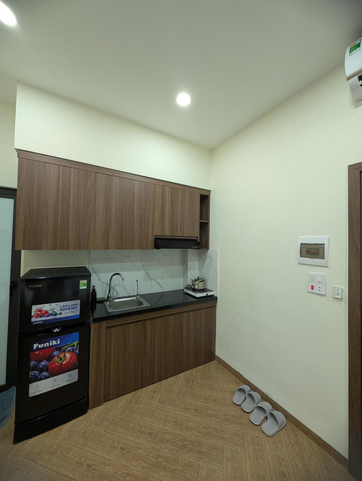 Era Apartment 158 Nguyen Khanh Toan Hanoi Exteriör bild