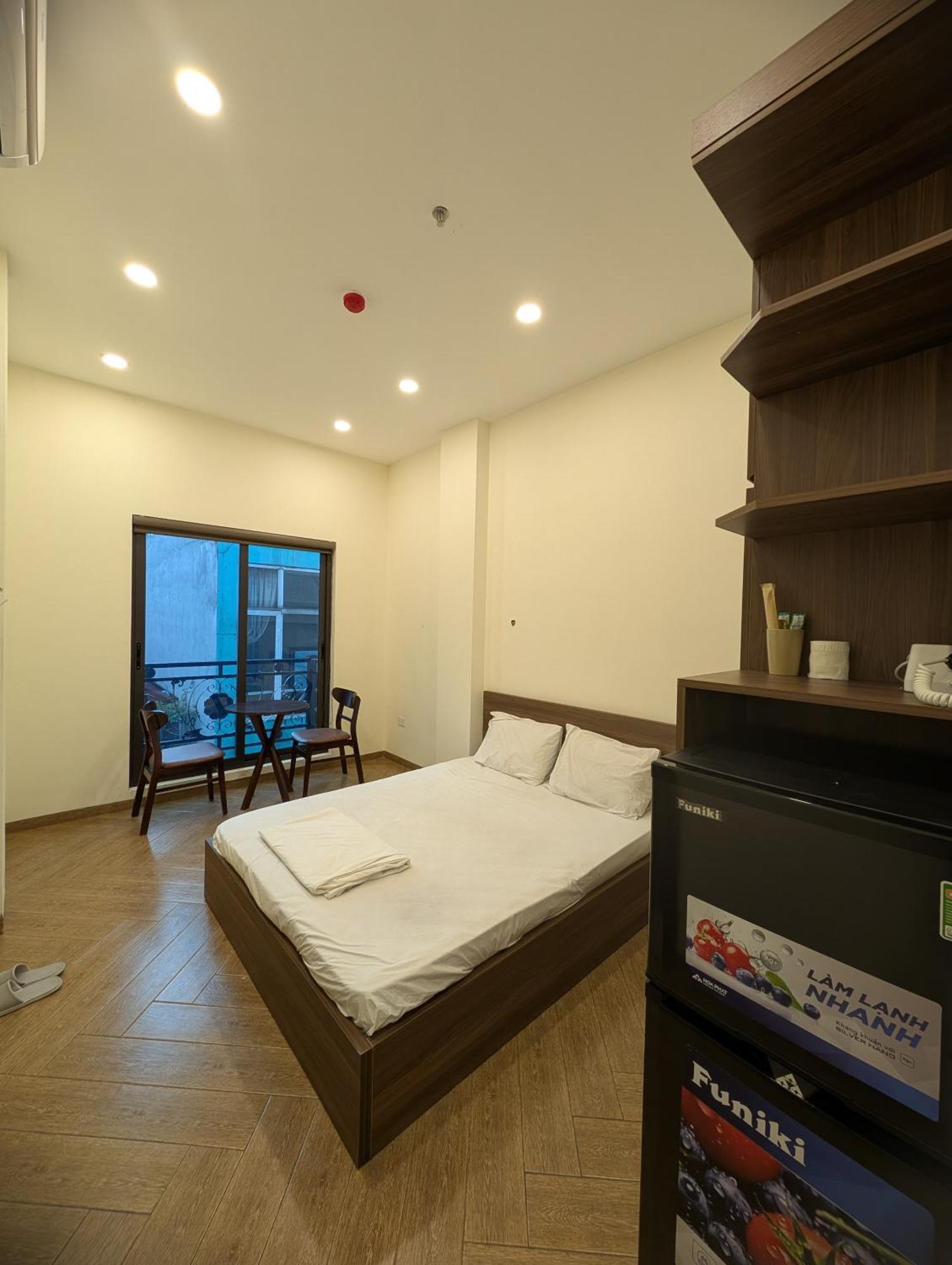 Era Apartment 158 Nguyen Khanh Toan Hanoi Exteriör bild