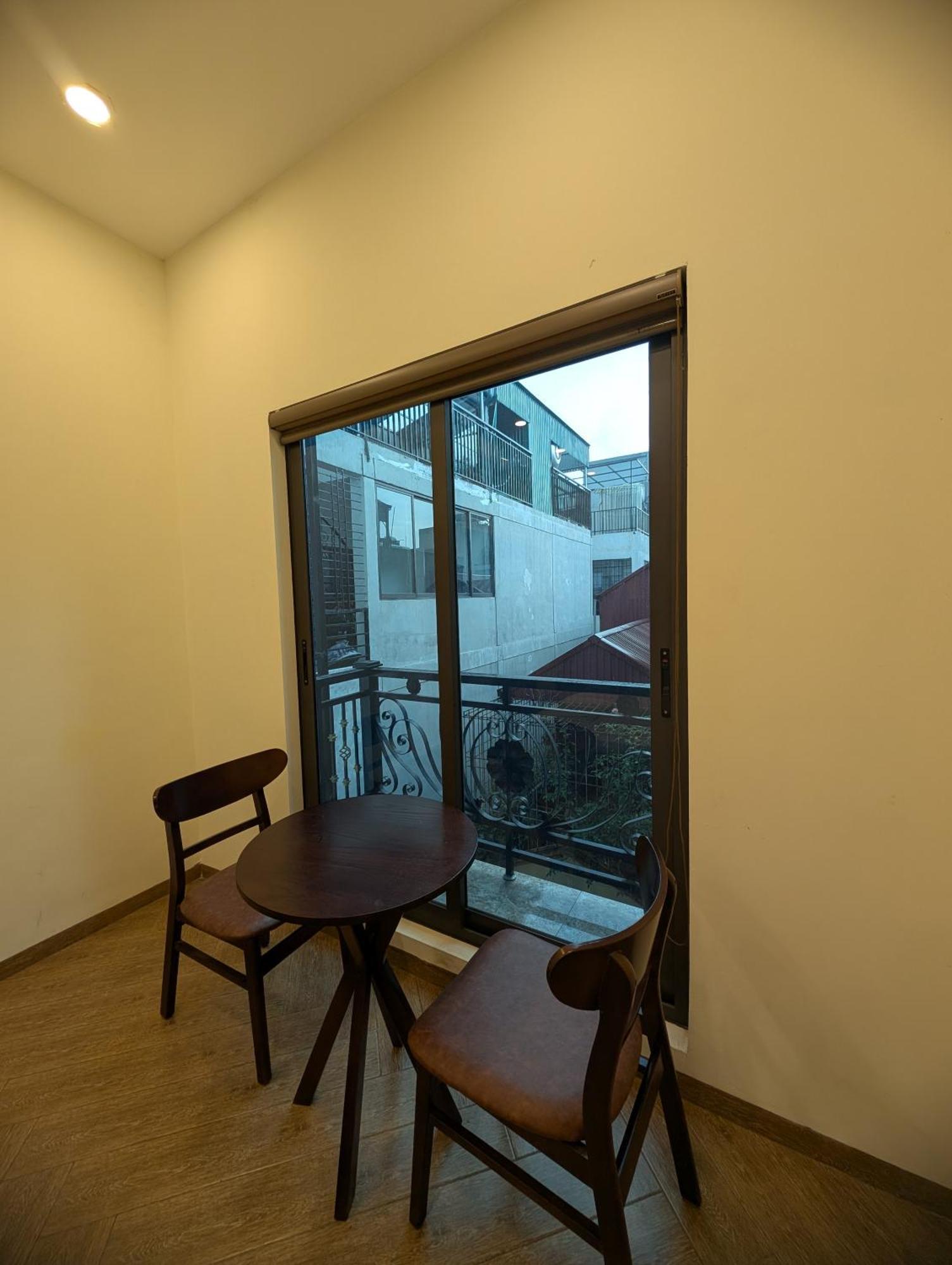 Era Apartment 158 Nguyen Khanh Toan Hanoi Exteriör bild