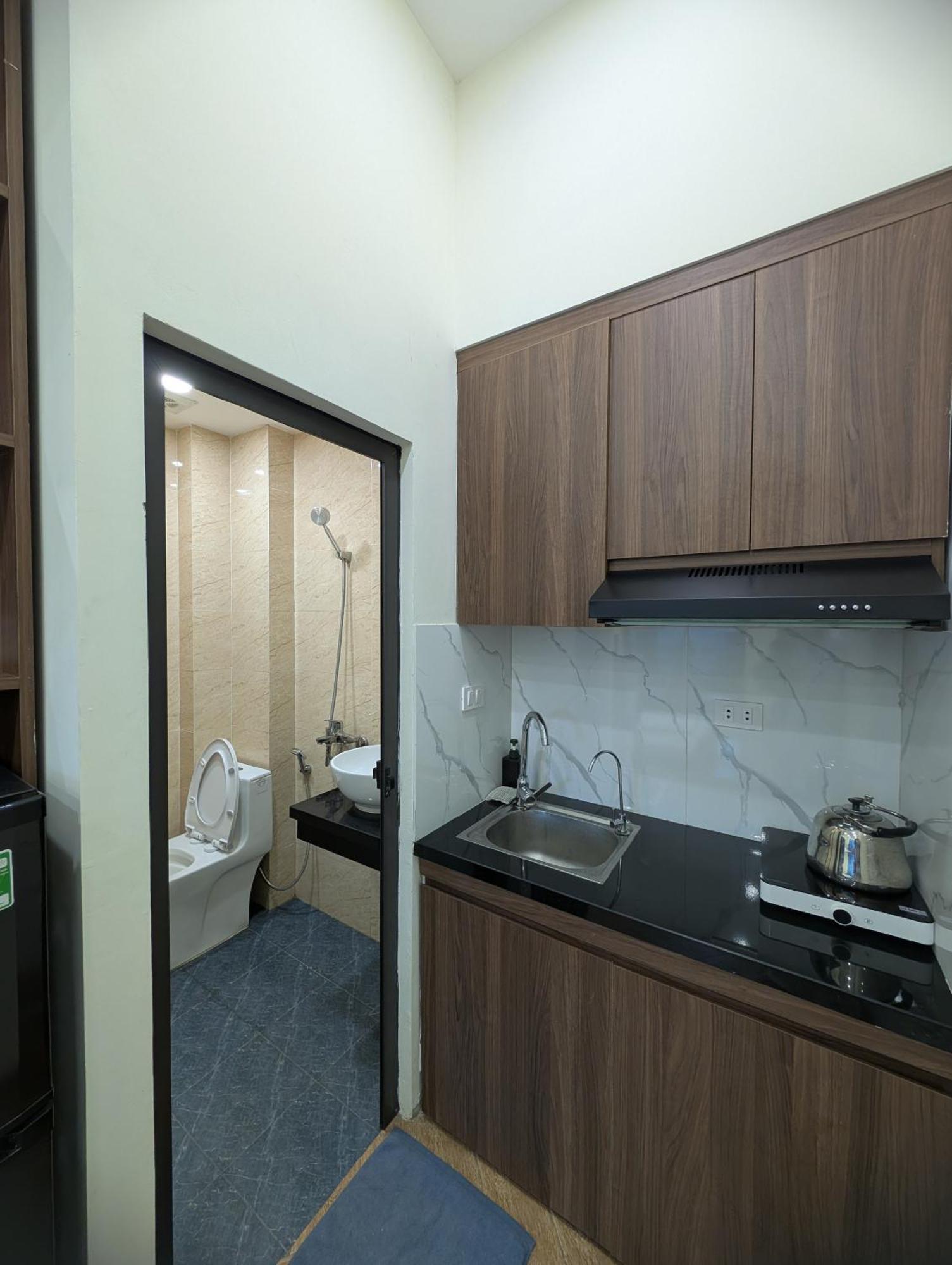Era Apartment 158 Nguyen Khanh Toan Hanoi Exteriör bild
